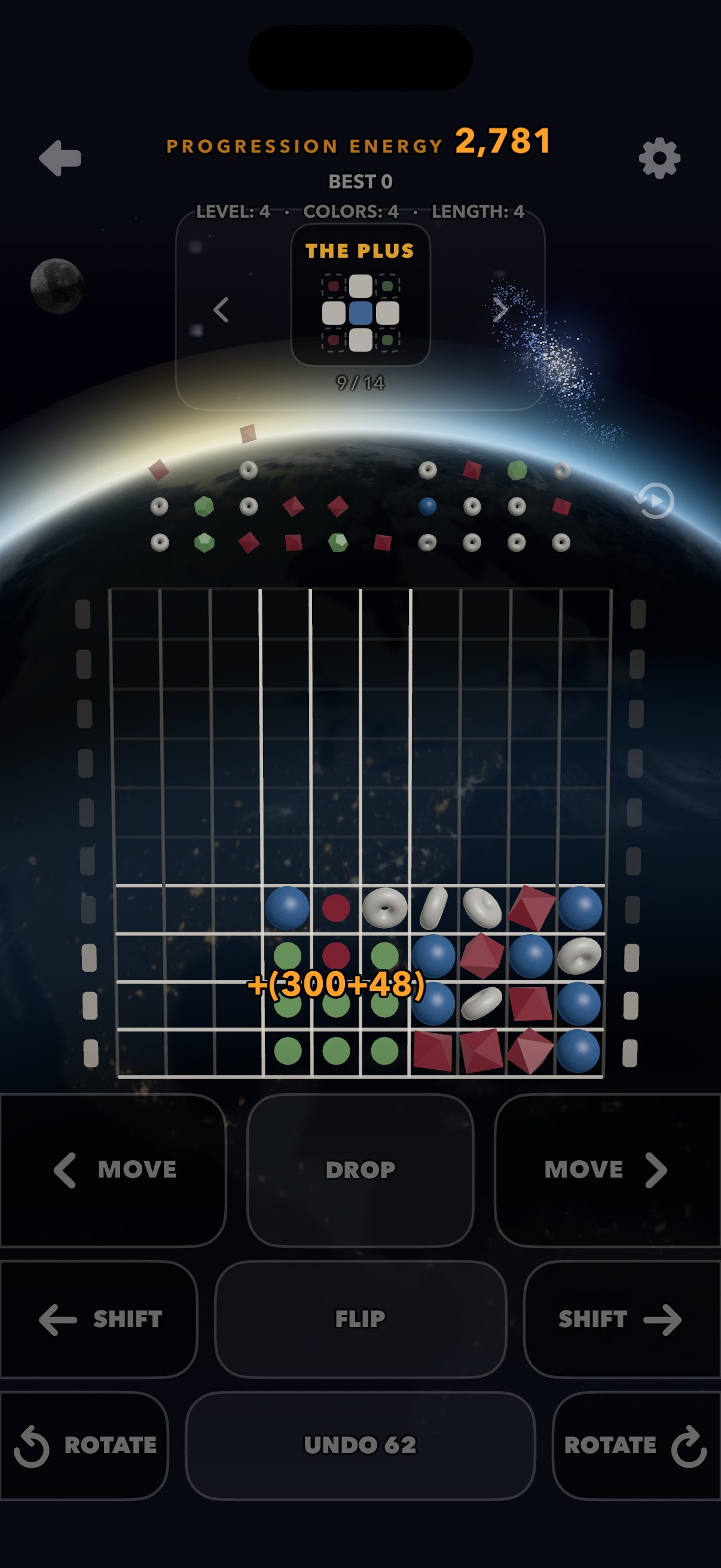 StringFusor — a four-color board mid-fusion, the scores flying